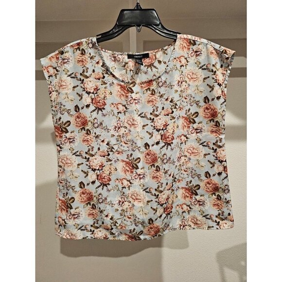 Boxy floral crop top - Picture 1 of 3